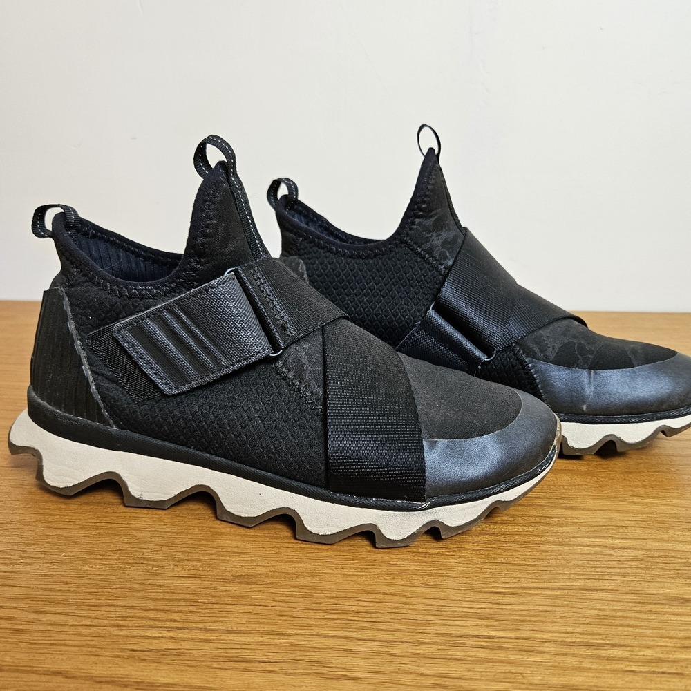 Sorel Kinetic Impact Strap Sneakers Black‎ NL3374-01C Women's 7.5 Slip-On